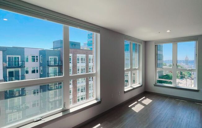 2 beds, 2 baths, 1,036 sqft, $3,095, Unit 505