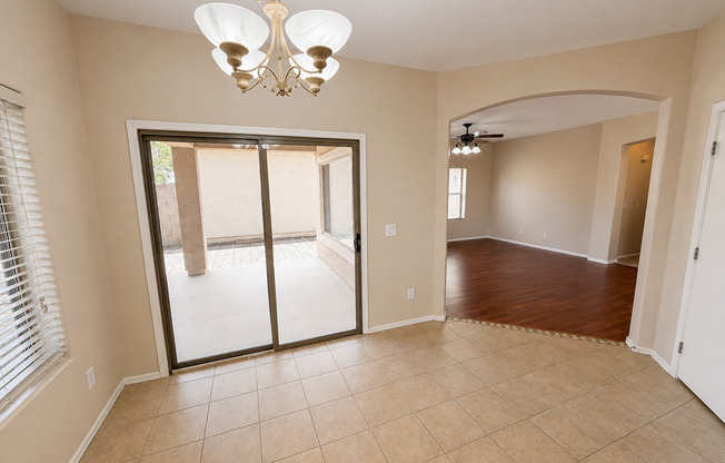 3 beds, 2.5 baths, $1,994