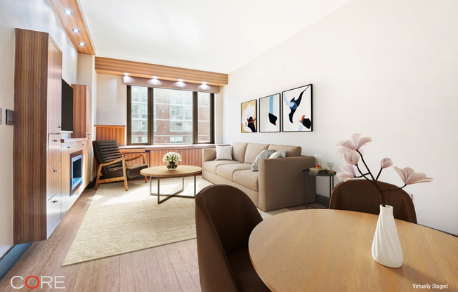 305 W 16 ST