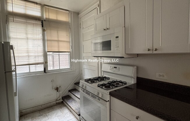 911 Elmwood Ave
