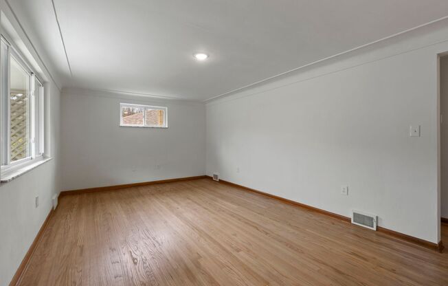 READY for Move-In! Fully RENOVATED 3 bedroom in PENN HILLS!