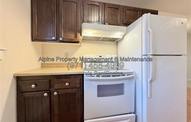 2 beds, 1 bath, 800 sqft, $1,449, Unit D