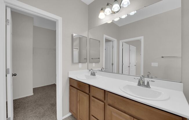 3 beds, 2.5 baths, $1,850