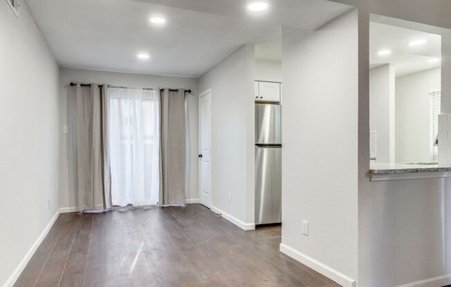 9730 WHITEHURST