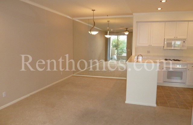 2 beds, 2 baths, $2,600