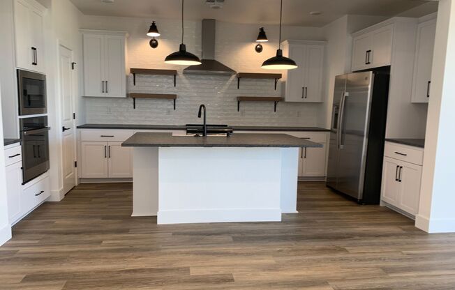 Brand NEW 4 bedroom 1 story home Rancho Cordova