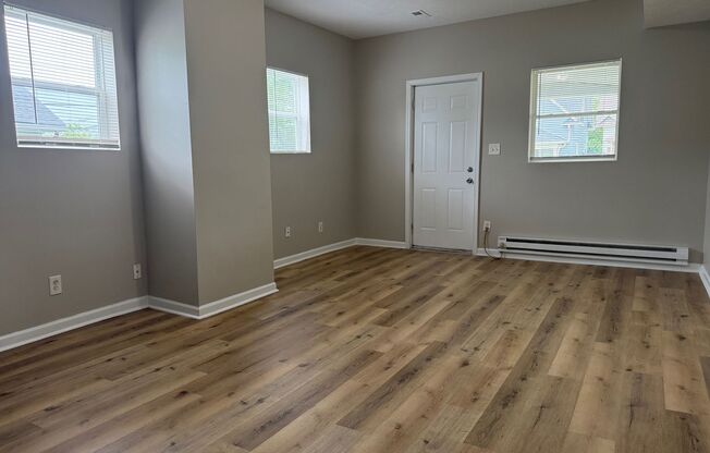 South Side 3 Bedroom Half Double
