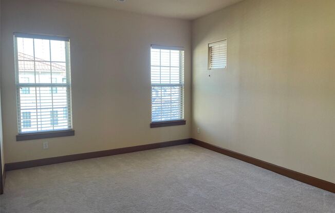 2 beds, 2.5 baths, $2,900, Unit # 401