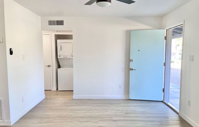 1 bed, 1 bath, $1,295, Unit 2025-4W