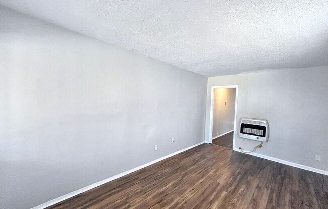 2115 BENNETT AVE