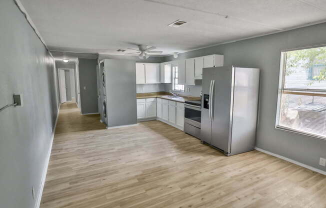 1410 AVANT AVE