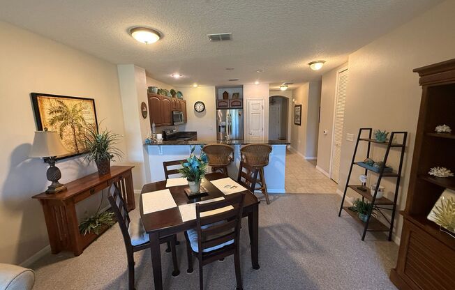 3 Bedroom/2 Bathroom 2nd floor Condo at Canopy Walk AVAILABLE NOW!