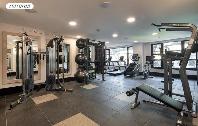 1 bed, 1 bath, $3,226, Unit 807