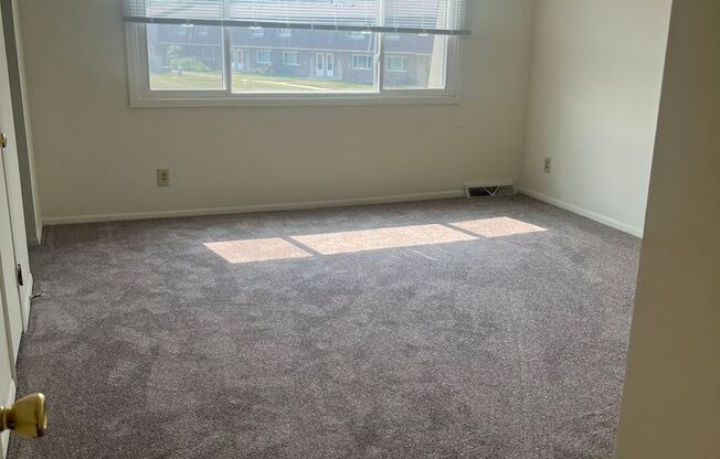 Grafton Townhomes Huge 3 Bedroom -