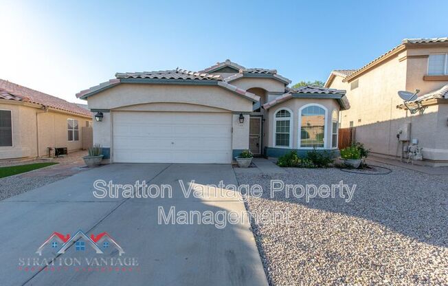 1428 E SILVER CRK RD