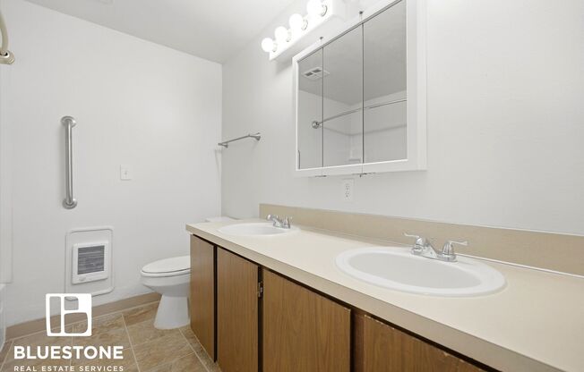 2 beds, 1 bath, 1,000 sqft, $1,325, Unit 31