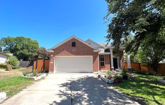 3 Bedroom 2.5 Bath 1 Single Family Home for Rent in Cambridge Heights Area of Round Rock, Texas, on a Cul-De-Sac Lot