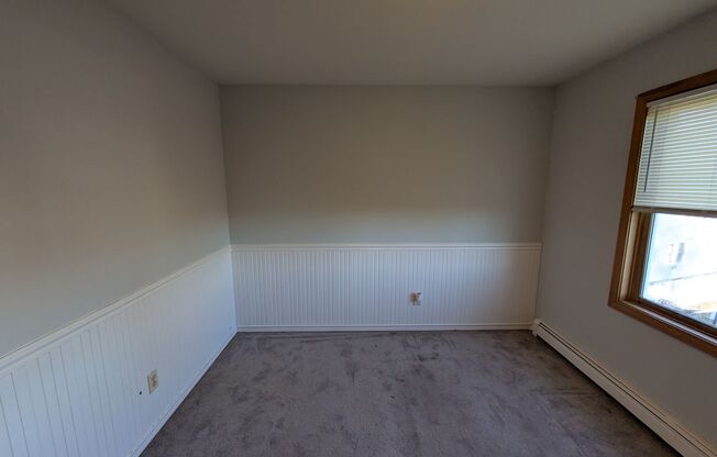 2 beds, 1.5 baths, 1,500 sqft, $2,000, Unit Townhouse - 998-16