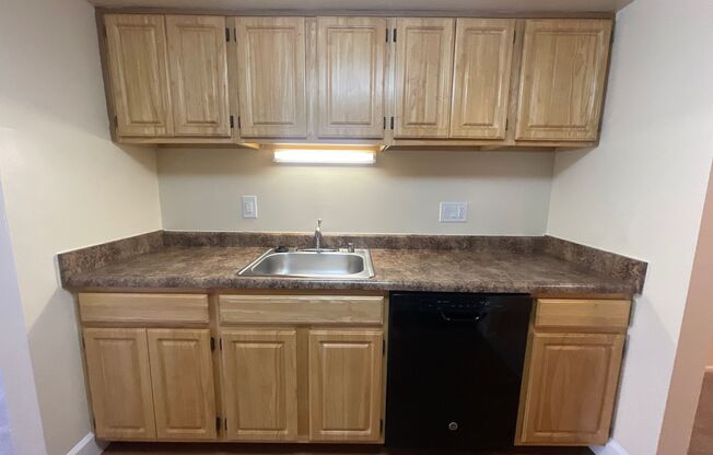 1 bed, 1 bath, 745 sqft, $1,750, Unit 14204 #A1