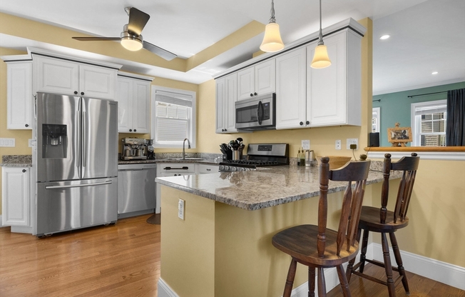 12 REVERE PL