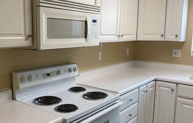 4 beds, 2 baths, 1,635 sqft, $1,500, Unit 3969 South Cramer Circle