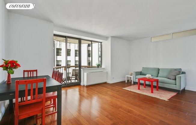 1 bed, 1 bath, 750 sqft, $6,500, Unit 12B