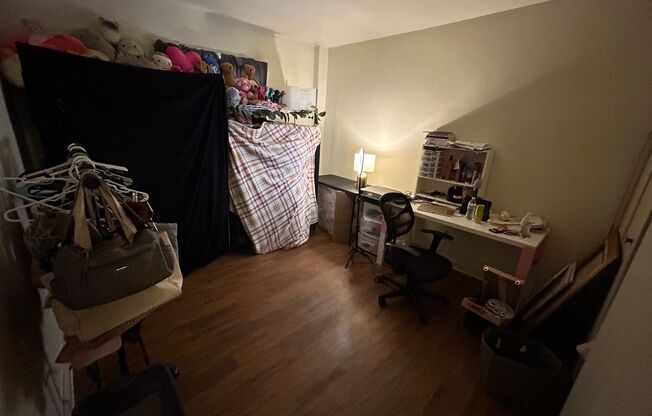 1 bed, 1 bath, $850, Unit 308