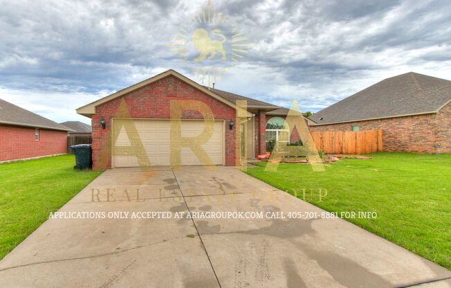 COMING SOON! Spacious Edmond Fossil Creek Addition 3 Bed/2 Bath Home!