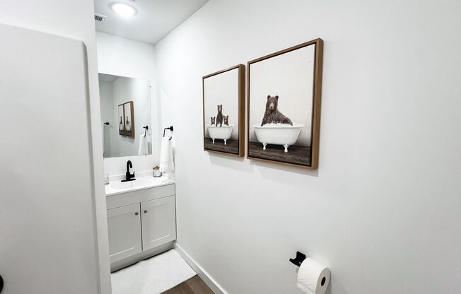 3 beds, 2.5 baths, 1,460 sqft, $1,595, Unit 326 Hummingbird Lane