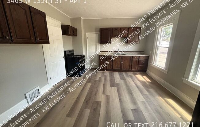3463 W 135 ST