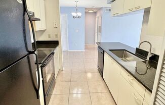 1 bed, 1 bath, 650 sqft, $1,270, Unit 2550 N. Alafaya Trail 6207