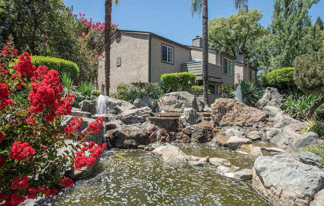 River Pointe entry monument and fountain