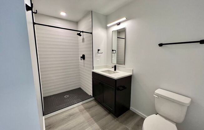 1 bed, 1 bath, 545 sqft, $1,704, Unit 511