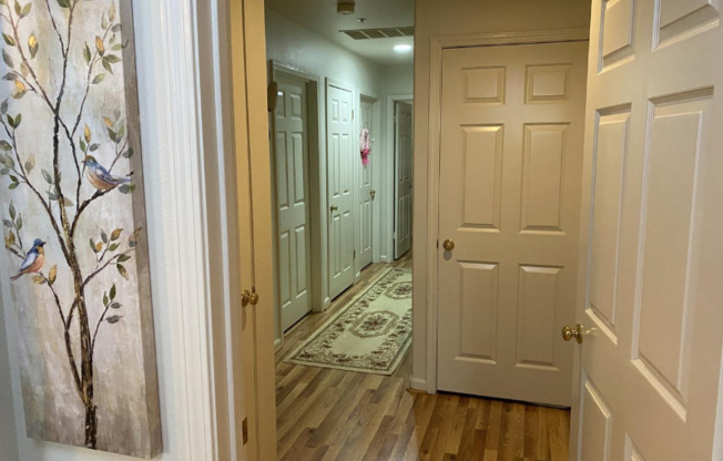 312 WESTMINSTER DR