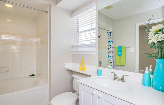 2 beds, 2 baths, 1,185 sqft, $1,540