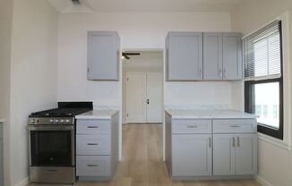 Studio, 1 bath, 375 sqft, $1,795, Unit 214