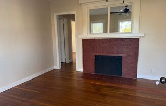 2 beds, 1 bath, $950