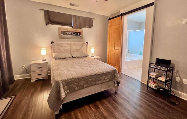 $2,495 Fowler & Butler, 4 Bedroom Home - Burgan Ave, Fresno - Solar Panels / Energy Efficient