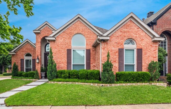 Incredible 4-Bedroom