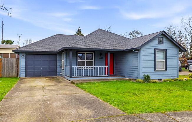 Beautiful 3 Bedroom, 2 Bath Home with Open Concept & Spacious Backyard