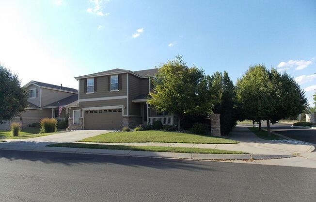 Immaculate 5 bed 4 bath 2 story house in Broomfield For Rent