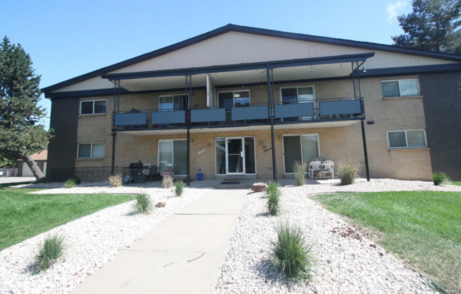 Modern Living in the Heart of Lakewood – 1800 Fenton Street Apartments