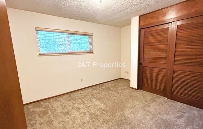 1 bed, 1 bath, $1,195, Unit 08