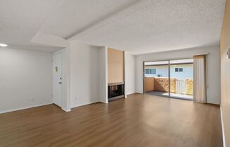 300 W Grand Ave