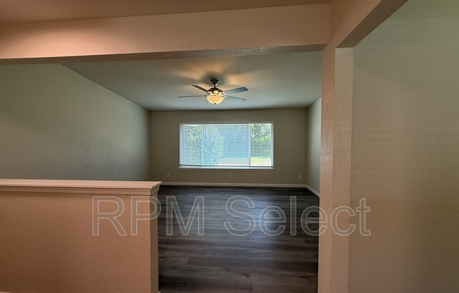 1238 WOODFIELD AVE