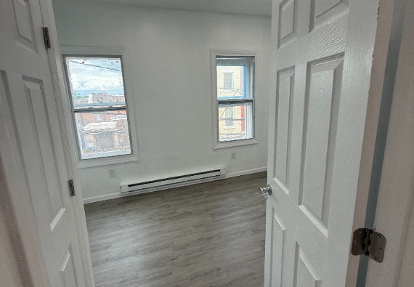 11 TRINITY PL