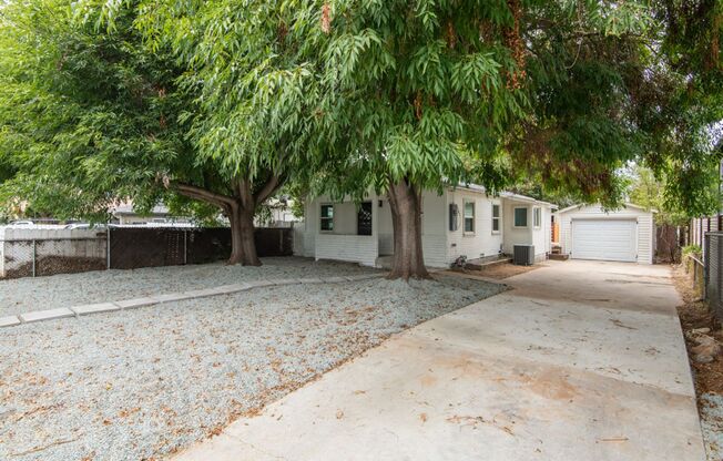 2 bedrooms 1 bath home in San Diego-Imperial Beach.