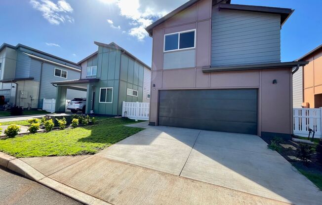 BRAND NEW 4 BED/2.5 BATH HOME in Hoopili - Garage & Backyard!!!