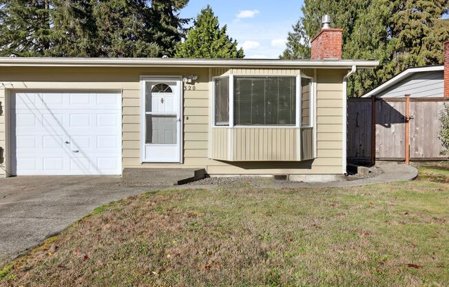 Move in ready! Charming Duplex in Tumwater offering 2 bedrooms and 1 bath