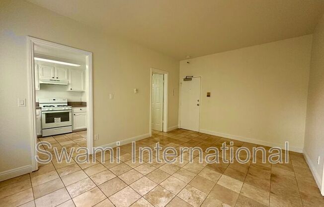 1131 BEACON ST